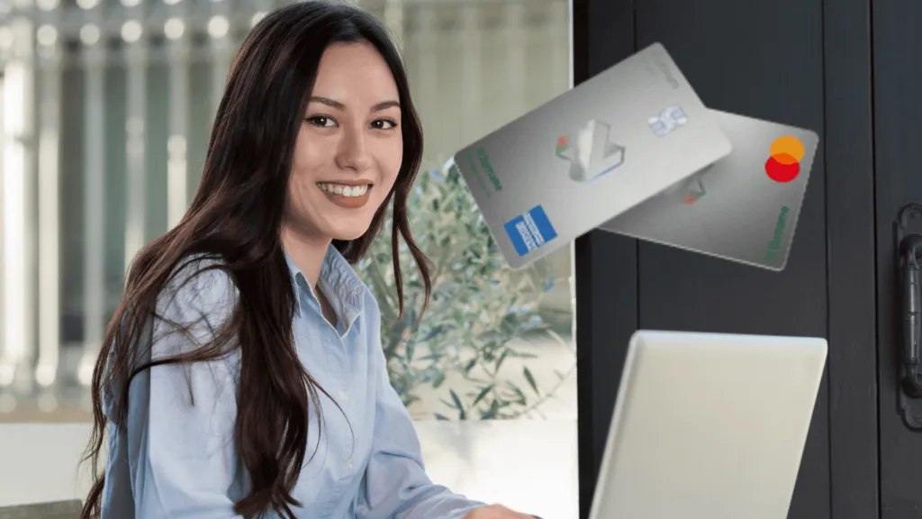 woman-smiling-at- computer